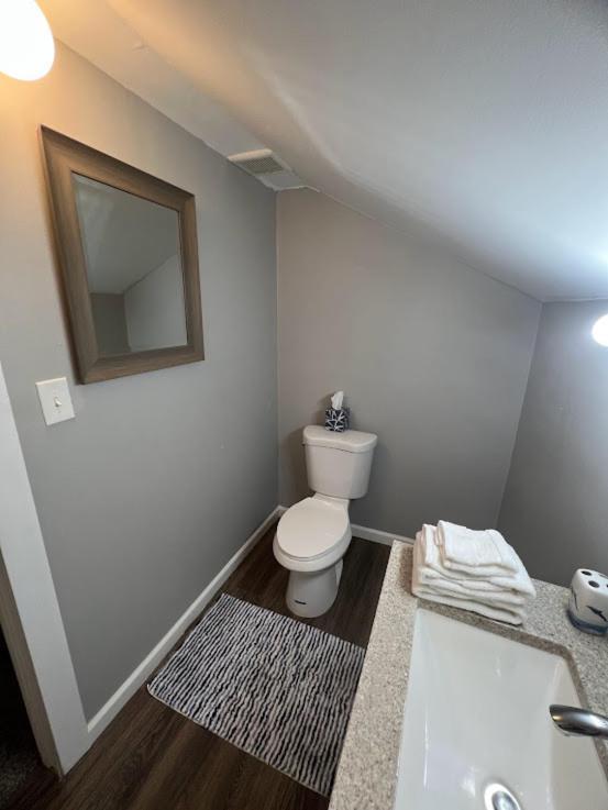Charming And Happy Walled Lake Mi Cottage Novi Esterno foto