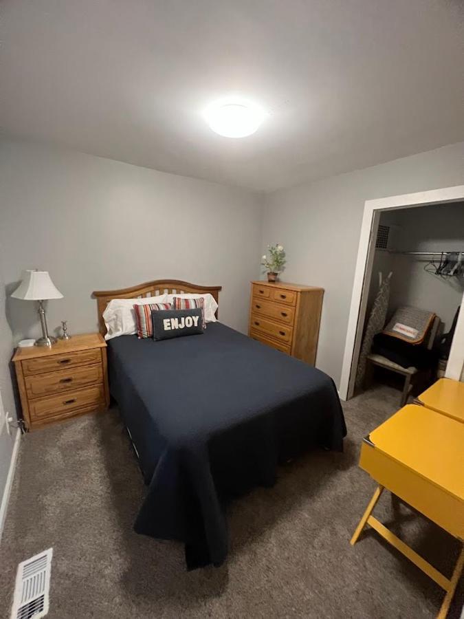 Charming And Happy Walled Lake Mi Cottage Novi Esterno foto