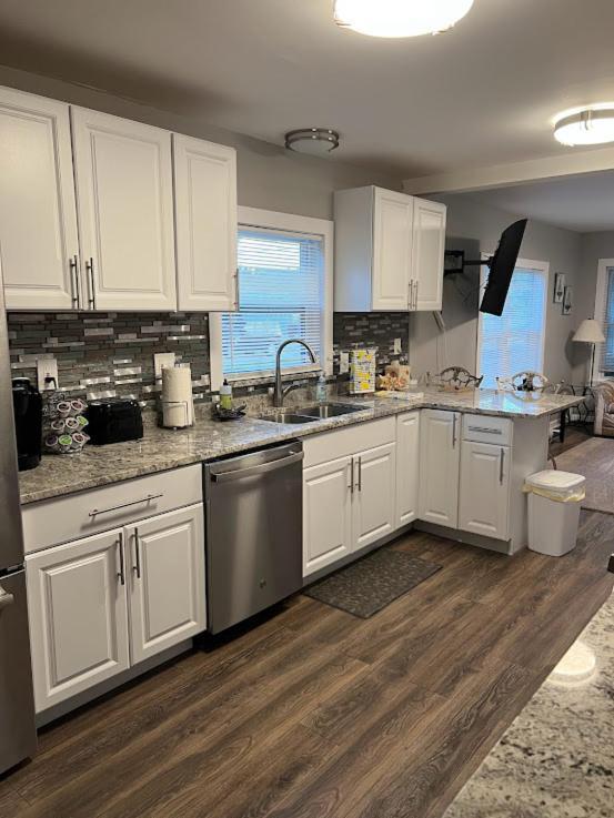 Charming And Happy Walled Lake Mi Cottage Novi Esterno foto